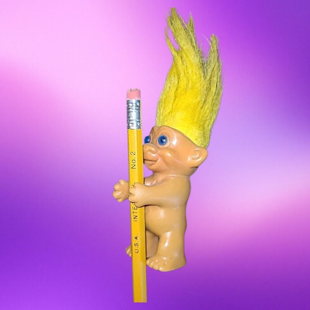 Vintage‎ Troll Doll Clip-on Pencil Hugger Yellow Hair 3" Korea